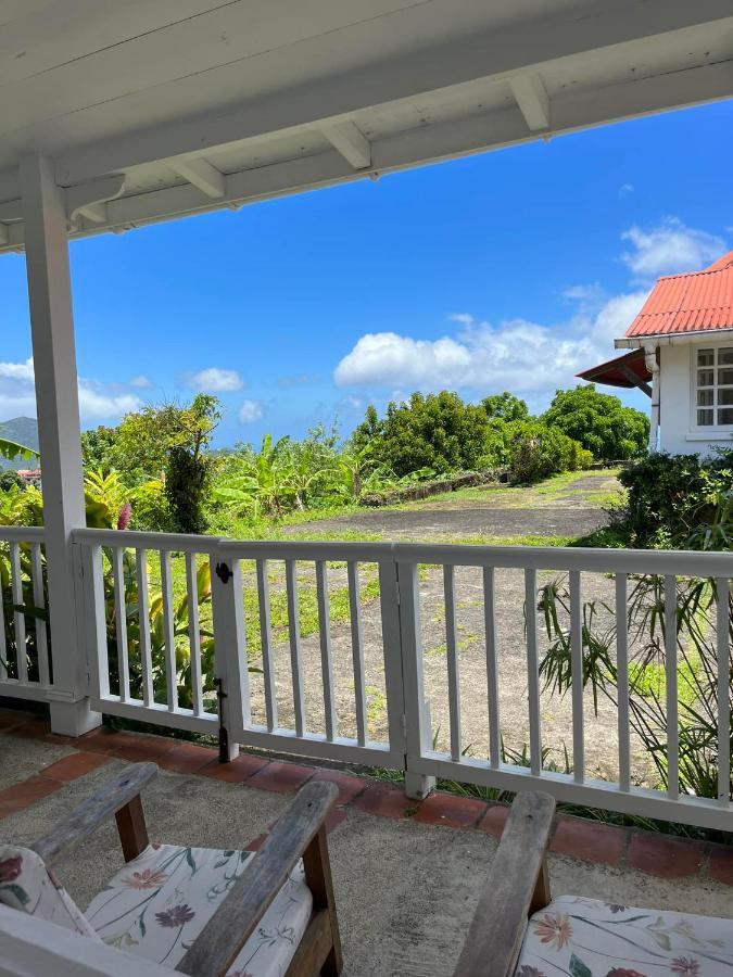 Habitation La Reine Du Camp Chambres D'Hotes แซงต์-โคลด ภายนอก รูปภาพ